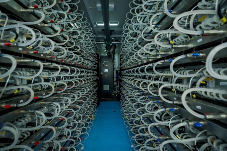 Top 5 Best Solo Bitcoin Miners in 2025 (Most Profitable Picks ...